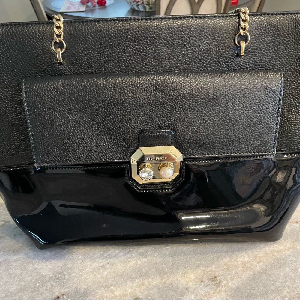 Ted Baker Black Leather and Patent leather pocket book with removable clutch bag